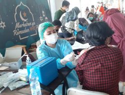 Pemkot Bekasi Gelar Vaksinasi Dosis Pertama Pfrizer di Mal BTC