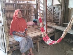 Ini Kisah Seorang Nenek Hidup Sendiri di Kandang Kambing Selama 3 Tahun