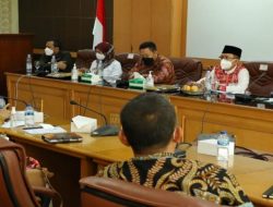 Komisi IX DPR RI Tinjau Penyaluran BSU Pekerja Terdampak Covid-19 di Kabupaten Bekasi