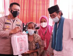 Kapolres Bekasi Tinjau Gerai Vaksin di Jayamukti