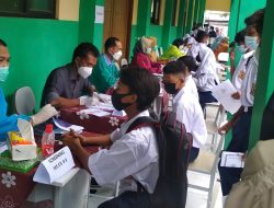 Vaksinasi Siswa SMP Negeri 2 Sukatani Kabupaten Bekasi Capai 95 Persen