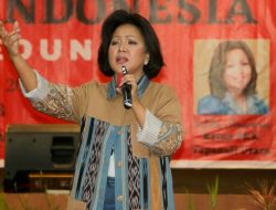 Isteri Bupati Taput, Satika Simamora Tebarkan Konsep ‘Hu Haholongi Do Ho’  Pada Seminar Feminisme dan Kepemimpinan Perempuan Indonesia