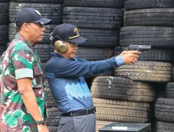 Kepala Diskominfosantik Coffee Morning dan Latihan Menembak Bersama Kodim 0509/Kabupaten Bekasi