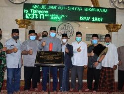 Plt Wali Kota Bekasi Tandatangani Prasasti Masjid Ash-Shofar di Kecamatan Bekasi Timur