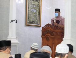 Plt Wali Kota Bekasi, Tri Adhianto Bersama Forkopimda Giat Tarawih Keliling di Baitul Jihad Kemang Pratama 2