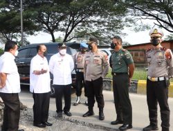 Persiapan Arus Mudik, Plt Bupati Bekasi Tinjau Perbaikan Jalan Inspeksi Kalimalang