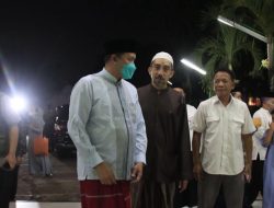 Plt Wali Kota Bekasi Tarawih Keliling dan Pantau Pelaksanaan Vaksinasi Booster