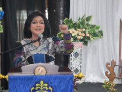 Ketua Dekranasda Taput Harapkan DPC Tiara Kusuma Turut Tingkatkan Pelayanan Pariwisata
