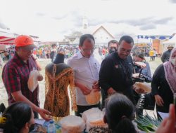 Bupati Humbahas Hadiri Pasar Rakyat BUMN di Doloksanggul