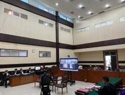 Terdakwa Pengeroyok Kakek Berusia 89 Tahun, Bantah Isi BAP di PN Jakarta Timur