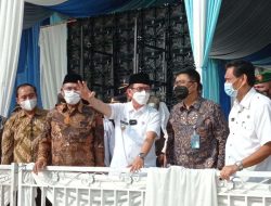 Pj Bupati Bekasi Apresiasi PP Tirta dan PDAM Tirta Bhagasasi Bangun Instalasi Pengolahan Air