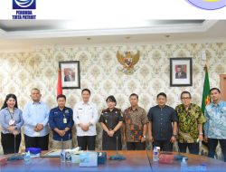 BPN Serahkan Sertifikat Tanah ke Perumda Tirta Patriot Kota Bekasi