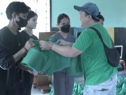 Ucapan Syukur 500 Ribu Subcriber “Gereja YouTube”, Youtuber Leonardo Sirait Berbagi Kasih kepada Anak Yatim-Piatu