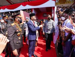 Kapolri Ungkap Makna Dibalik Tema HUT Bhayangkara ke-76  di Hadapan Presiden Jokowi