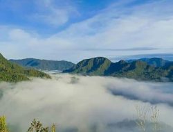 Sensasi Dolok Pottas, Negeri Indah di Atas Awan di Humbahas