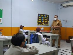 Pemkot Bekasi Gratiskan Biaya Siswa Tak Mampu di 165 SMP Swasta