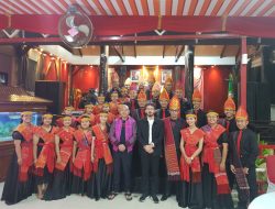 Bupati Taput Dukung Silindung Ecclesia Choir Ikuti “Bali Internasional Choir Festival 2022”
