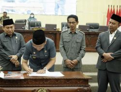 Pemkab Bekasi dan DPRD Tandatangani Nota Kesepakatan Perubahan KUA-PPAS Tahun 2022
