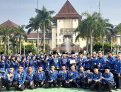 Pj Bupati Bekasi Berikan Reward Perangkat Daerah dan ASN Inovatif