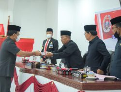 Bupati Humbahas Sampaikan Nota Pengantar Keuangan Ranperda Tentang P-APBD 2022