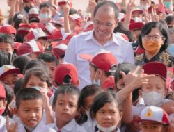 Humbahas Terbanyak Titik Akses Internet di Kawasan Danau Toba Sumut