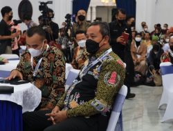 Plt Wali Kota Bekasi Hadiri Peringatan Hari Anti Korupsi di Gedung Sate Jabar