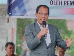 Bupati Humbahas Berikan “Pasipisang Natonggi” kepada Masyarakat Sigumpar