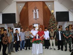 Tri Adhianto Pastikan Perayaan Natal 2022 di Kota Bekasi Berlangsung Aman