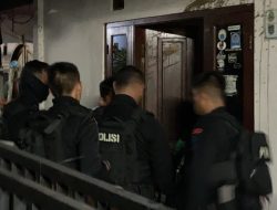 Sat Brimob Polda Metro Jaya Berhasil Selamatkan Bayi yang Disandera Ayahnya di Cilodong Depok