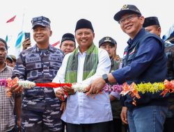 Pj Bupati Bekasi Dampingi Wagub Jabar Hadiri Syukuran Nelayan di TPI Pal Jaya