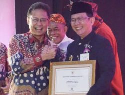 Kabupaten Bekasi Terima Sertifikat Bebas Eliminasi Filariasis dari Kemenkes RI