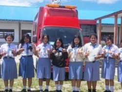 Disdukcapil Humbahas Gelar Layanan IKD di SMKN 1 Lintongnihuta