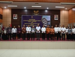 Bupati Serahkan Laporan Keuangan Unaudited Pemkab Humbahas 2022 ke BPK-RI