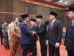 Dani Ramdan Lantik 16 Pejabat Pimpinan Tinggi Pratama di Lingkungan Pemkab Bekasi