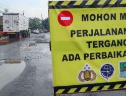 Pemkab Bekasi Perbaiki Jalan Alternatif Jelang Puncak Arus Mudik Lembaran