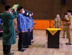 Lantik P3K Nakes, Pj Bupati Bekasi Tekankan Nilai Integritas, Pelayanan dan Profesionalisme