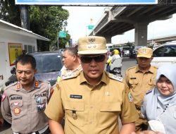 H-11 Mudik Lebaran, Plt Wali Kota Bekasi Pantau Titik Arus Mudik di Perbatasan Sumber Arta