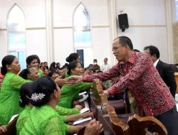 Dosmar Banjarnahor Hadiri Paskah Raya GKPI Sub Humbang Wilayah VII