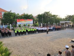 Wakapolres Metro Bekasi Kota Pimpin Apel Kesiapan Malam Takbiran Tahun 2023 di Kota Bekasi