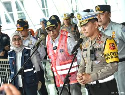Kakorlantas Polri Apresiasi Pemudik Kooperatif Saat Antre di Pelabuhan Bakauheni