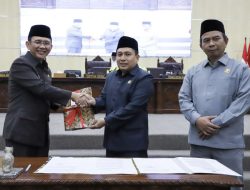 DPRD Terima Laporan Pertanggungjawaban Bupati Bekasi Tahun 2022