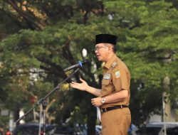 Lantik 1.012 Guru PPPK, Pj Bupati Bekasi: Harus Punya Orientasi Kerja dan Pandai Manajerial