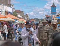 Tertibkan Pedagang Kaki Lima, Pemkab Humbahas Laksanakan Operasi Pasar