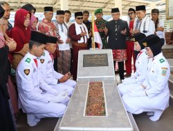 Asda 1 Kabupaten Bekasi Lepas Peserta Kirab Kebangsaan dari Makam KH Noer Alie