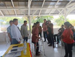 Serahkan Alat Bantu Kepada Penyandang Disabilitas, Bupati Toba: Anda Berharga di Mata Tuhan