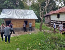 Rampung Dibangun, Kapolres Toba Sambangi Rutilahu Milik Kartini Manurung  di Sibaruang