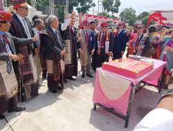 Jubileum 50 Tahun Monumen Pusaka “Padan  Raja Sonakmalela” di Balige Diperingati