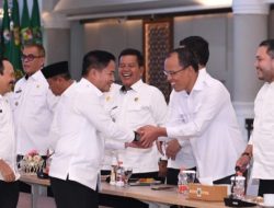 Pj Gubsu Hassanudin Kumpulkan Bupati/Walikota Se-Sumut, Bupati Humbahas Hadir
