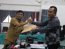 Bupati Toba Sampaikan 29 Jawaban dan Tanggapan Atas Pandangan Umum Fraksi DPRD