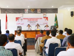 Bupati Toba Tekankan Kerendahan Hati dan Metode BE FAST kepada Kepala Desa